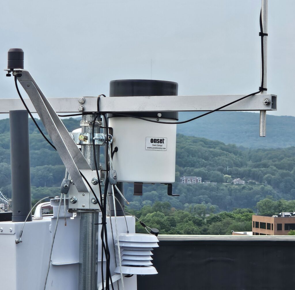 Picture of the equipment used for air quality monitoring in Poughkeepsie