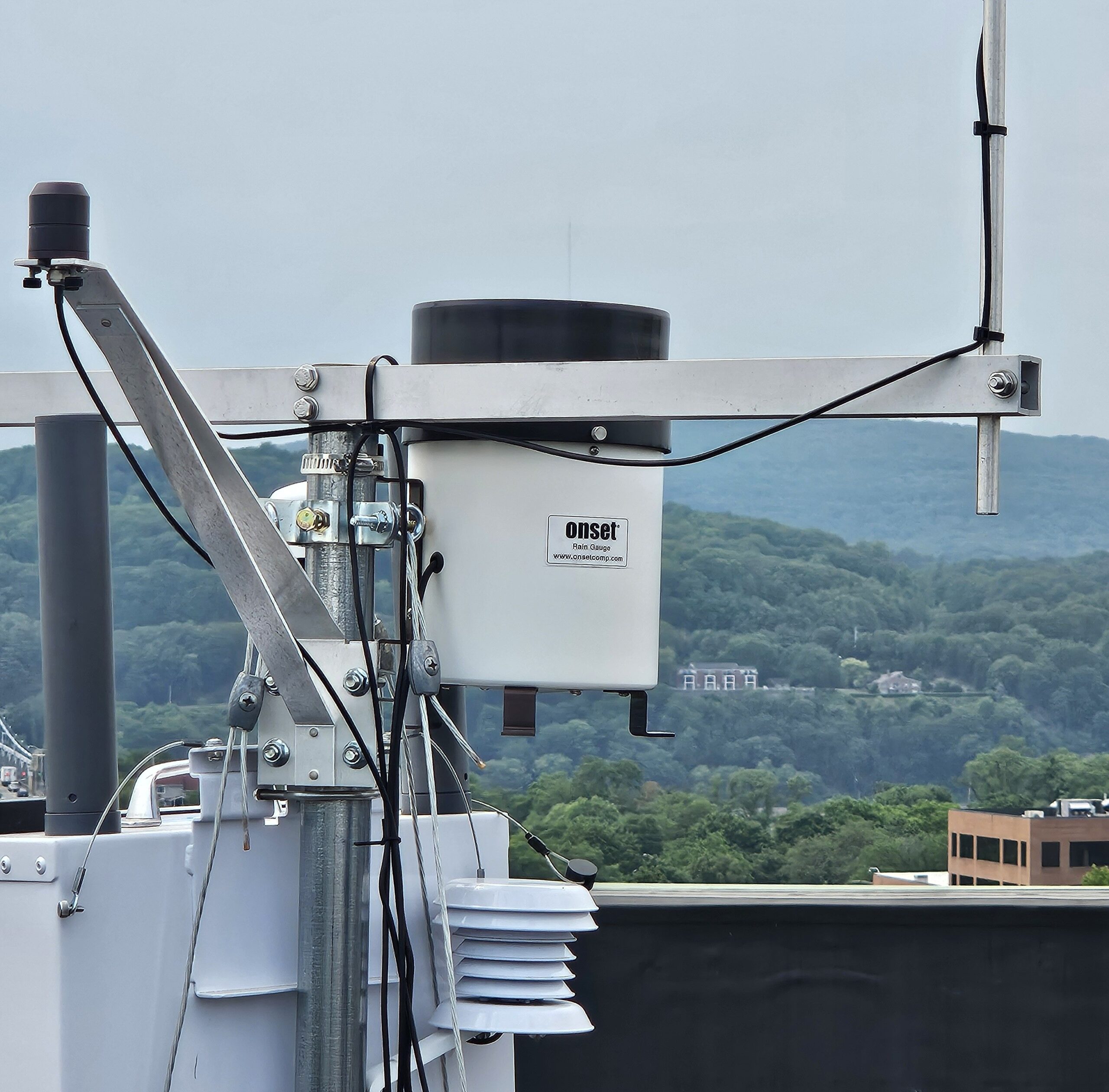 Picture of the equipment used for air quality monitoring in Poughkeepsie